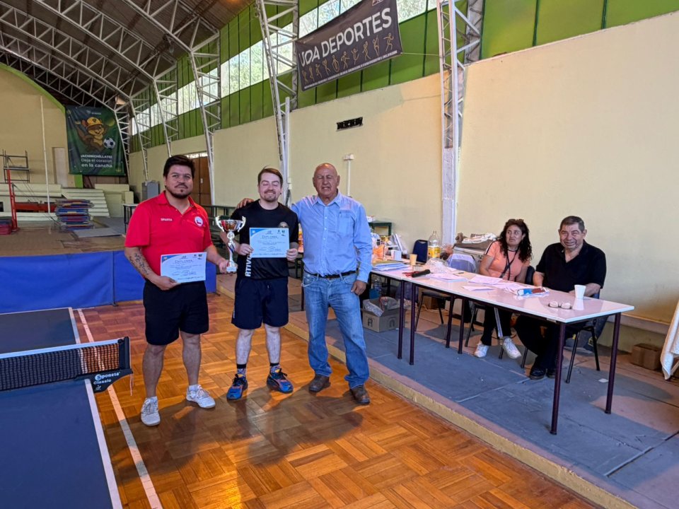 /copiapo-celebro-mas-de-tres-decadas-de-tenis-de-mesa-social-con-exitoso