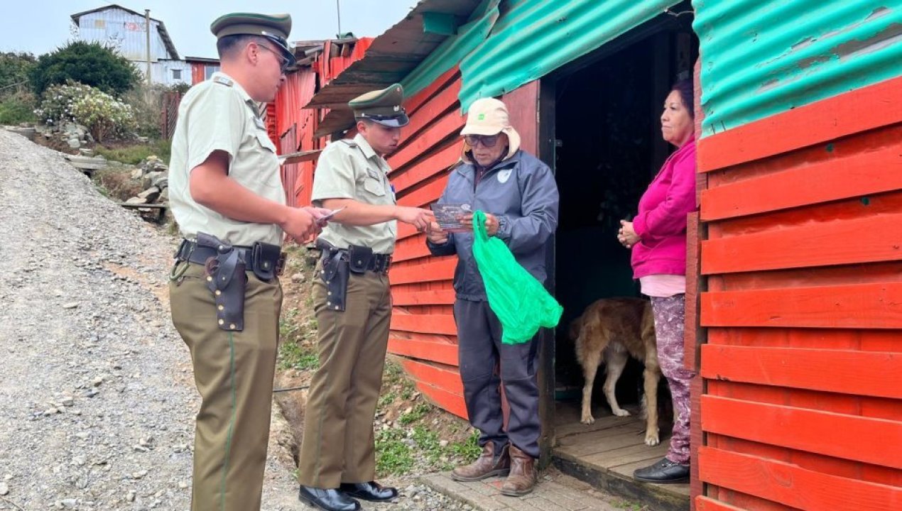 /personal-de-carabineros-realiza-campana-contra-incendios