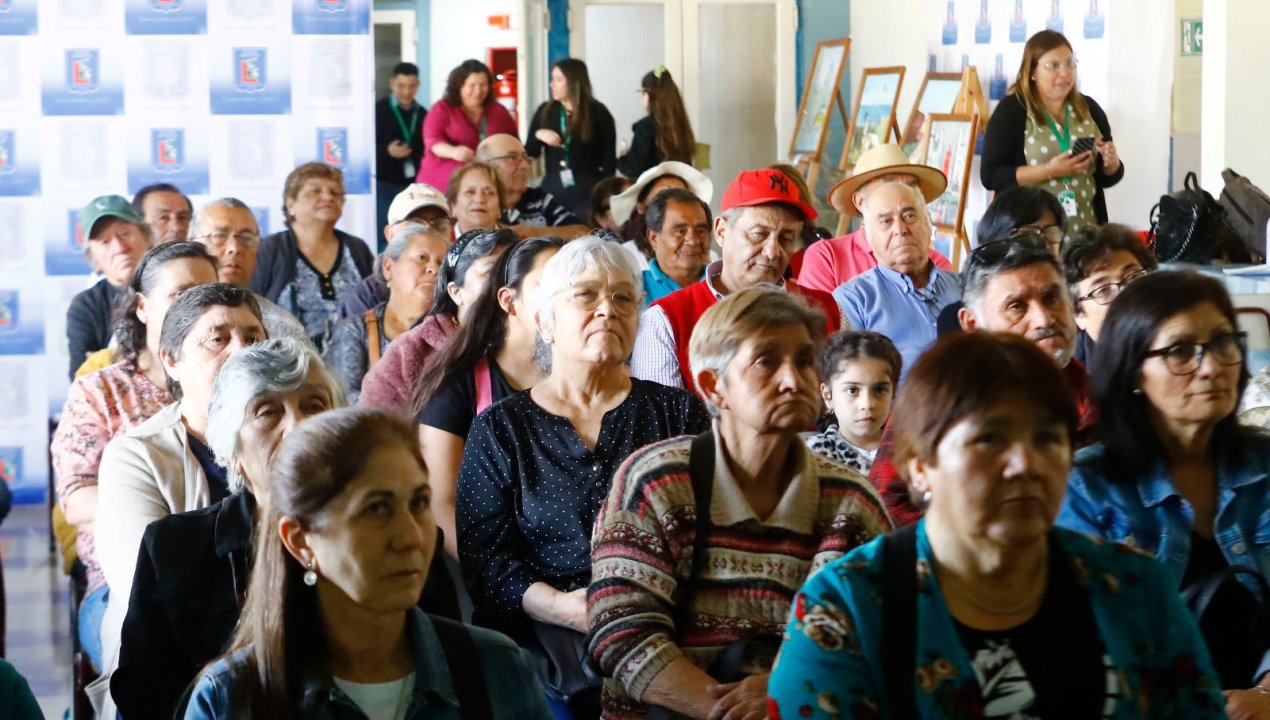 /curico-promueve-autocuidado-en-adultos-mayores