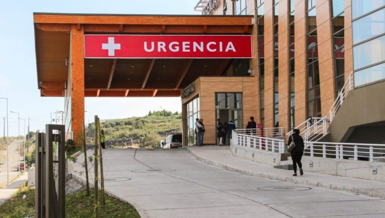 /local/adolescente-baleado-en-puerto-montt-permanece-internado-en-el-hospital