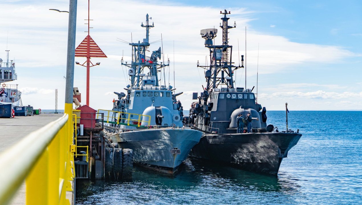 /armada-de-chile-refuerza-presencia-en-el-estrecho-de-magallanes-con
