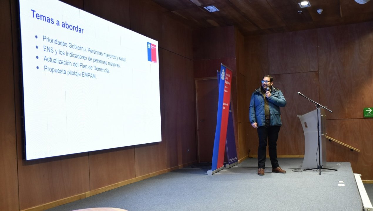 /jornada-regional-reune-a-equipos-de-salud-para-fortalecer-atencion-de