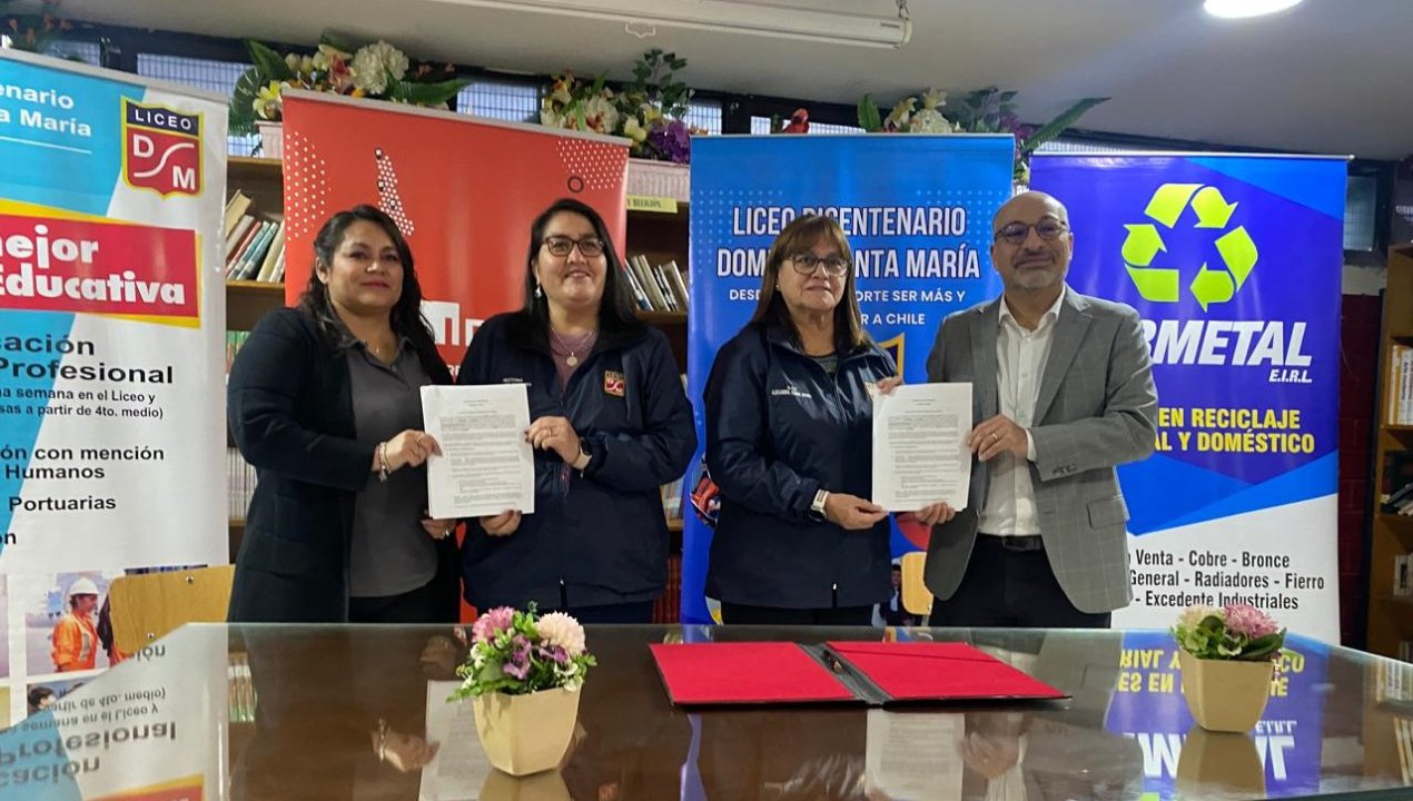 /liceo-empresa-e-inacap-firman-convenio-que-fortalece-aprendizaje-y