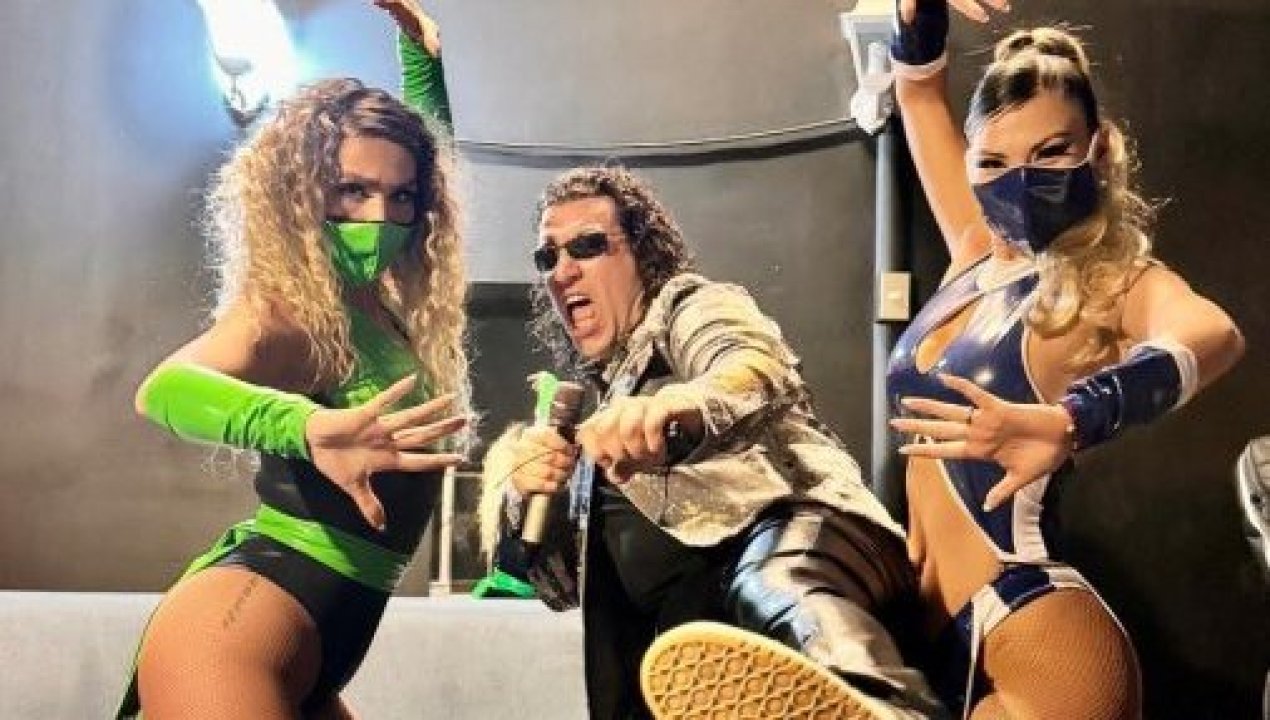 /leo-rey-enciende-la-noche-del-viernes-con-su-gira-20-anos