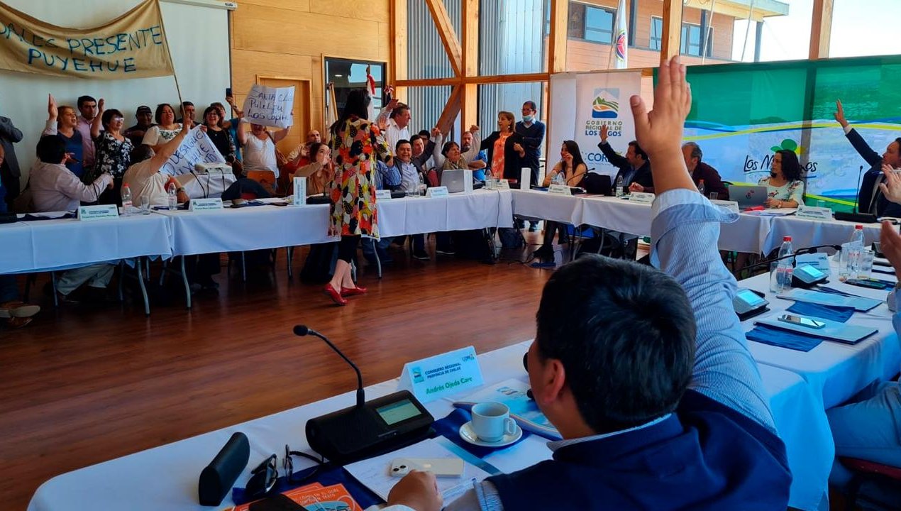 /proyecto-de-electrificacion-se-hara-realidad-en-13-sectores-rurales-de-puyehue
