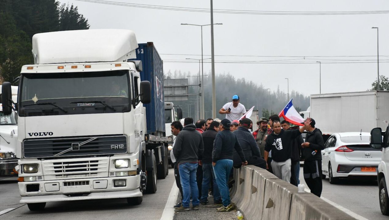 /carolina-toha-confirma-que-gobierno-invocara-ley-de-seguridad-del-estado-contra-camioneros