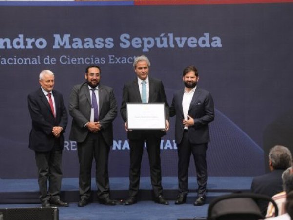 Presidente Gabriel Boric entregó los Premios Nacionales 2025