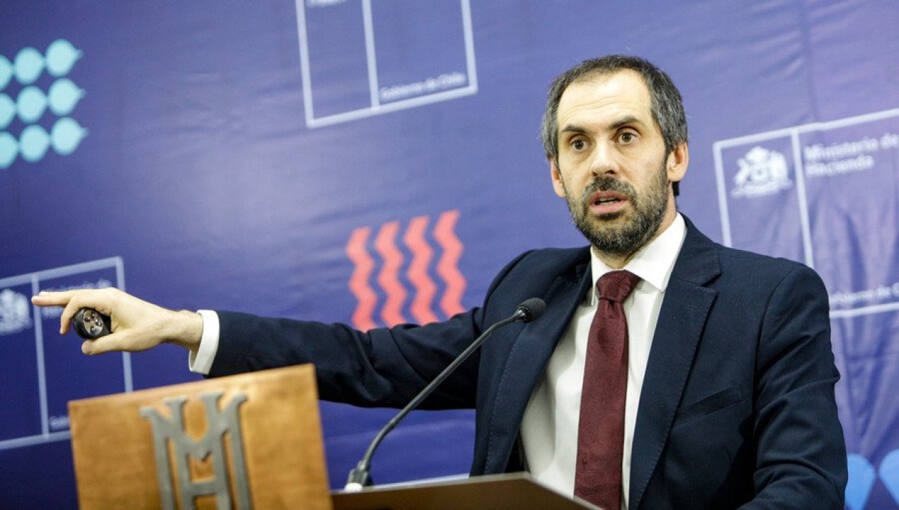 /actualidad/politica/gobierno/oposicion-evalua-acusacion-constitucional-contra-ministro-grau-por-deficit