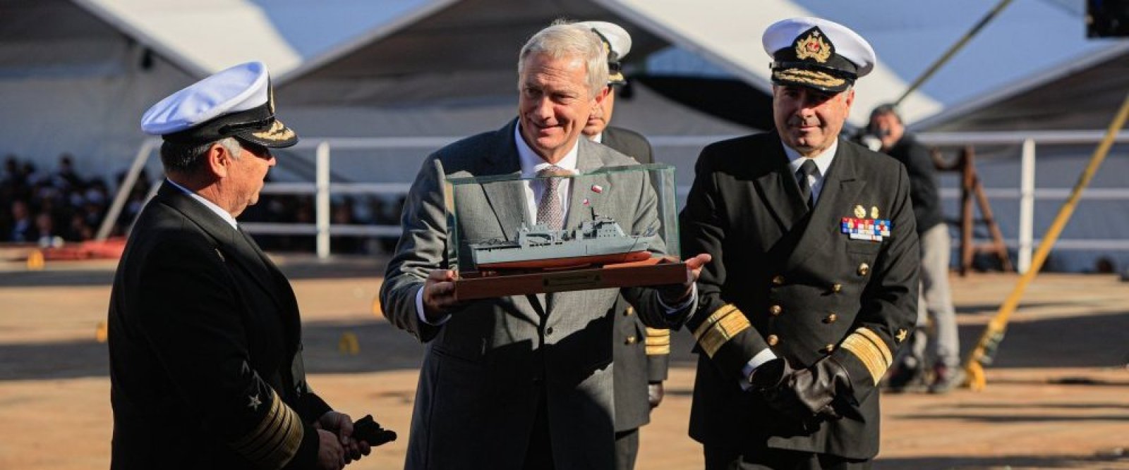 Desaprobación de presidente José Antonio Kast subió aL 58% según Cadem